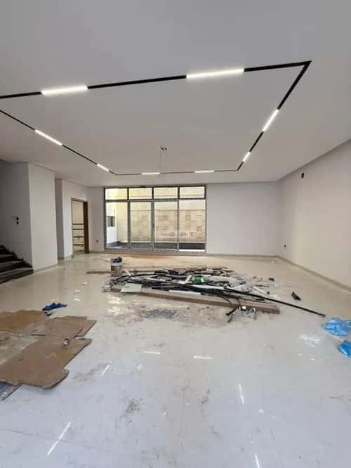 4 bedroom villa in Al Mahdiyyah 4
