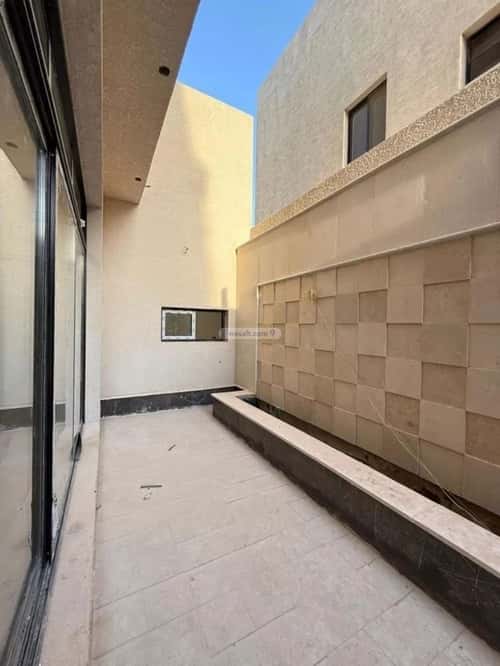 4 bedroom villa in Al Mahdiyyah 14