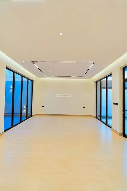 5 bedroom villa in Al Mahdiyyah 10