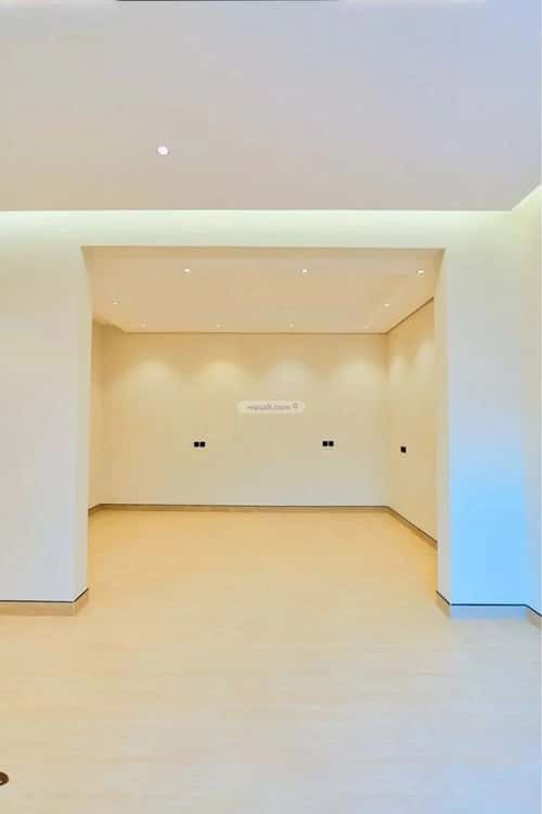5 bedroom villa in Al Mahdiyyah 12
