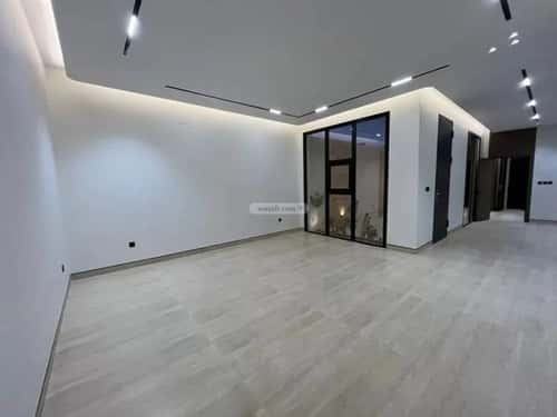 5 bedroom villa in Al Mahdiyyah 6