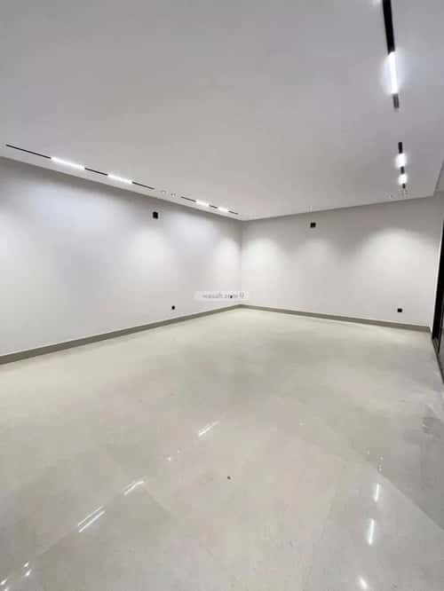 6 bedroom villa in Al Mahdiyyah 4