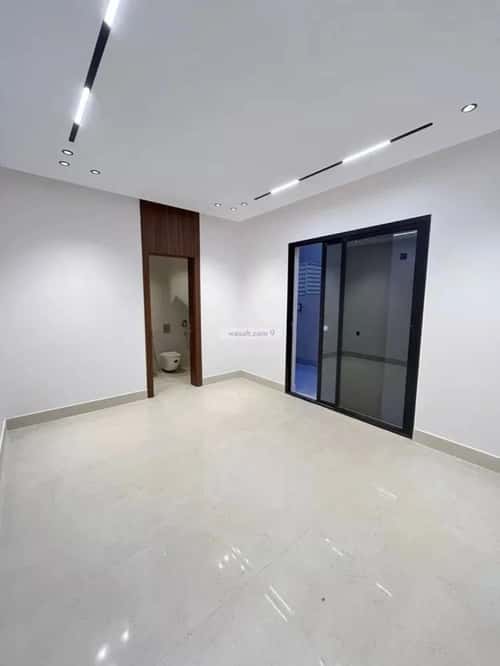6 bedroom villa in Al Mahdiyyah 8