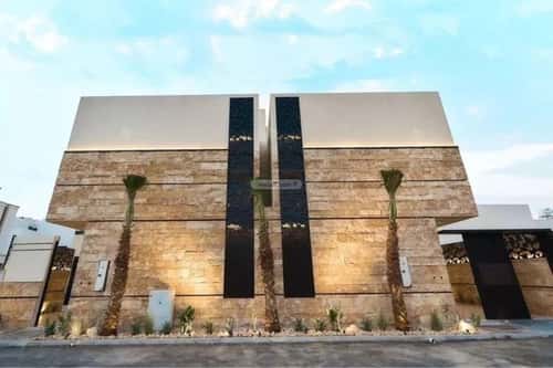 5 bedroom villa in Al Mahdiyyah 2