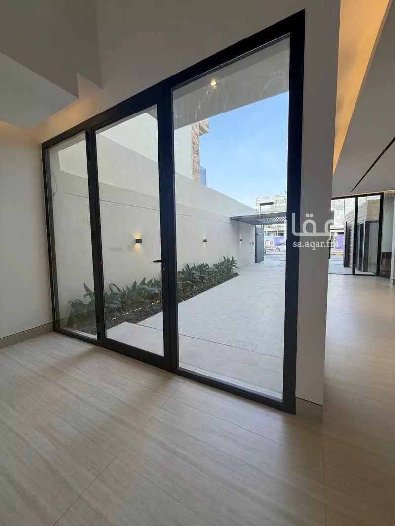 6 bedroom villa in Al Narjis 2
