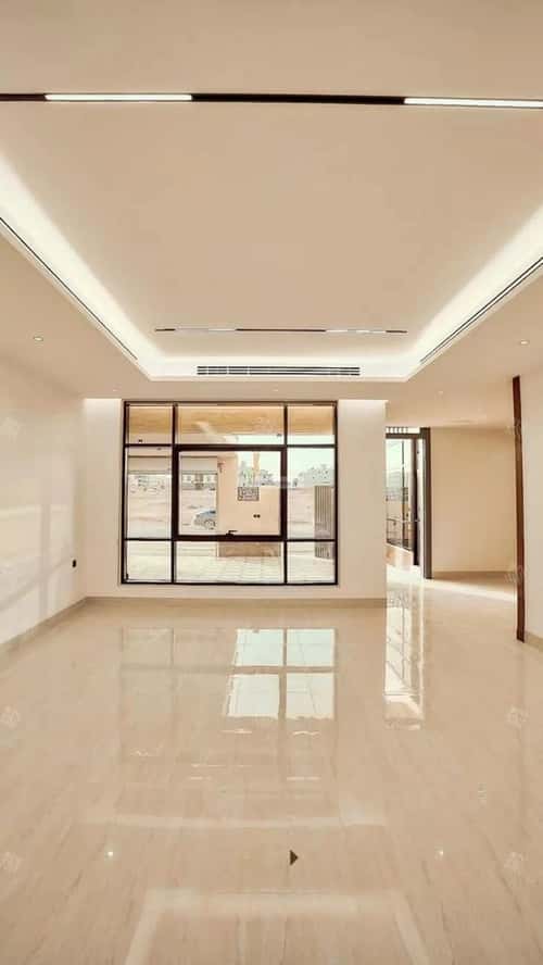 6 bedroom villa in Al Mahdiyyah 3