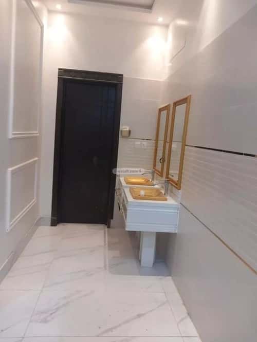 5 bedroom villa in Dhahrat Laban 5