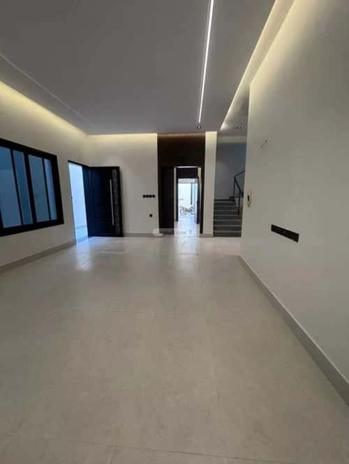 6 bedroom villa in Dirab 1