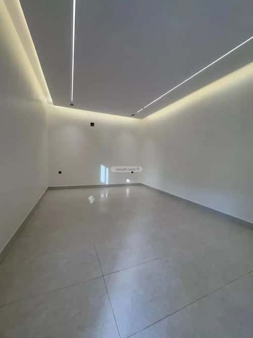 6 bedroom villa in Dirab 7