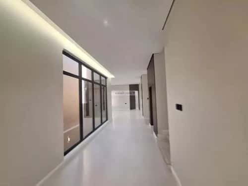 6 bedroom villa in Dhahrat Laban 7