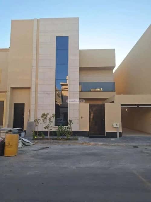 6 bedroom villa in Dhahrat Laban 3