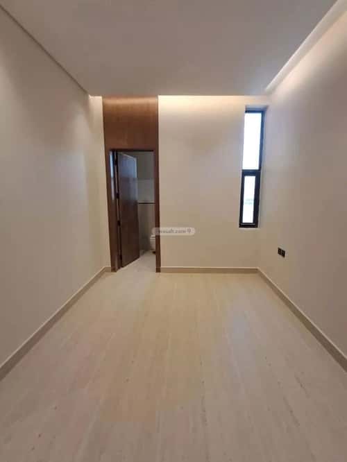 5 bedroom villa in Al Zahrah 8