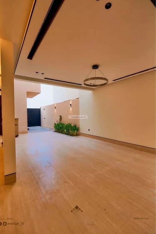 5 bedroom villa in Al Mahdiyyah 4