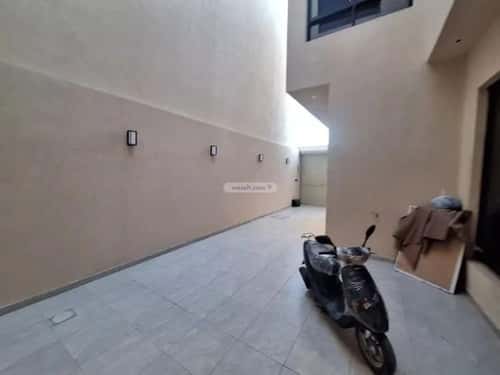 6 bedroom villa in Dhahrat Laban 6