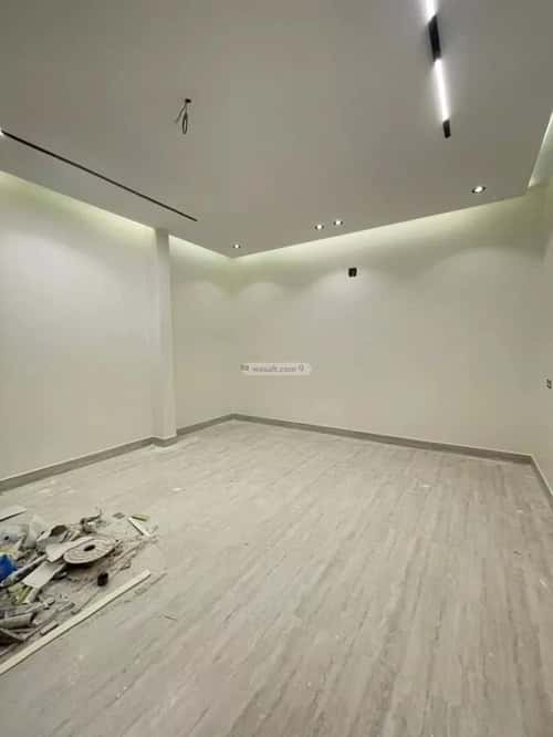 5 bedroom villa in Dhahrat Laban 4