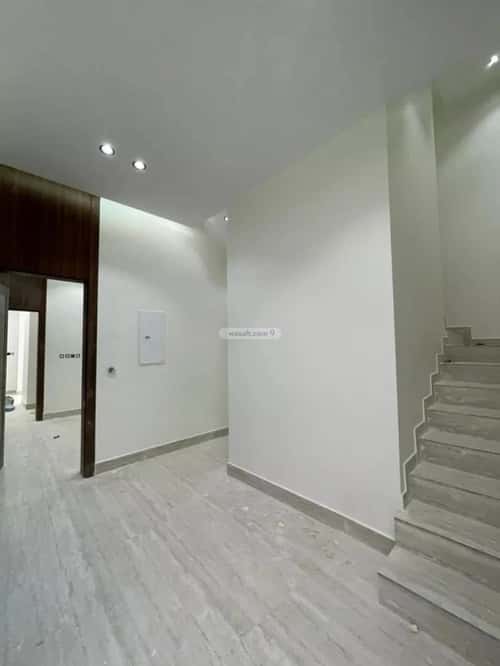 5 bedroom villa in Dhahrat Laban 7