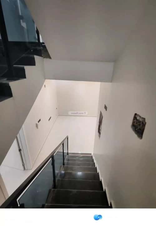 5 bedroom villa in Al Uraija Al Gharbi 9