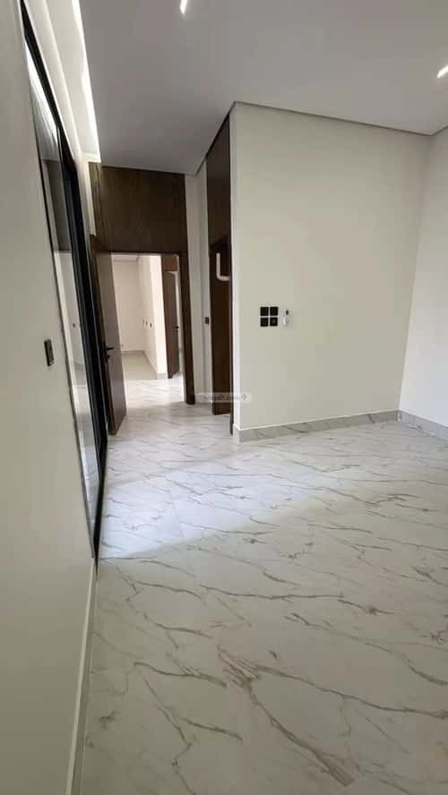7 bedroom villa in Al Mahdiyyah 12