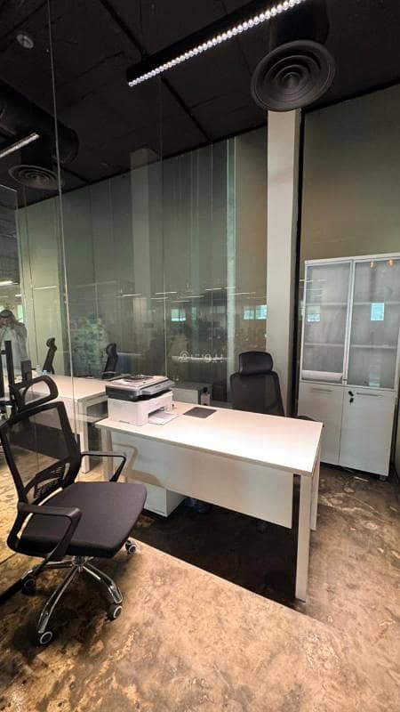 office in Granada, Riyadh 4
