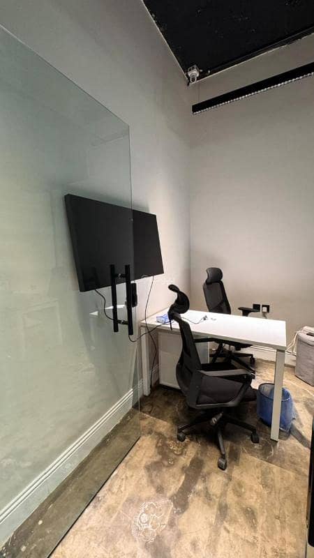 office in Granada, Riyadh 5