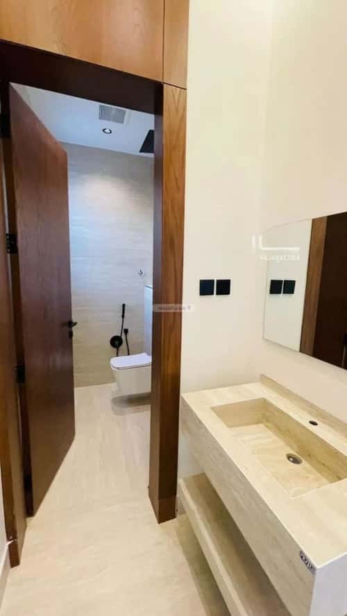 5 bedroom villa in Al Uraija Al Gharbi 5