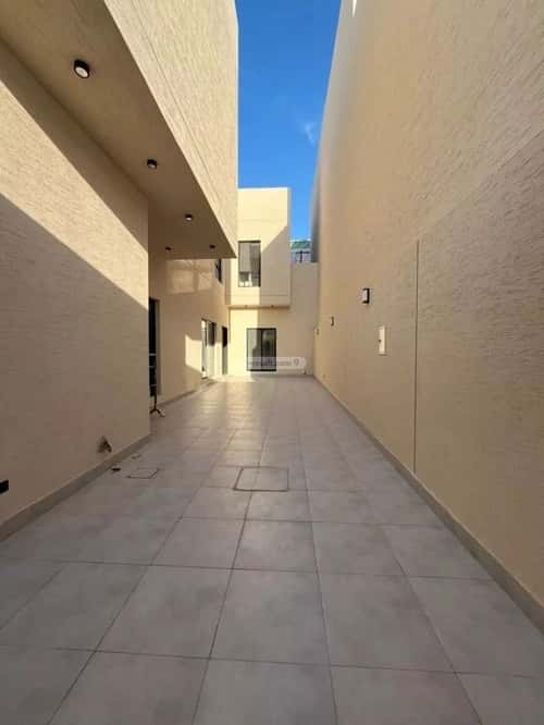 6 bedroom villa in Al Mahdiyyah 8