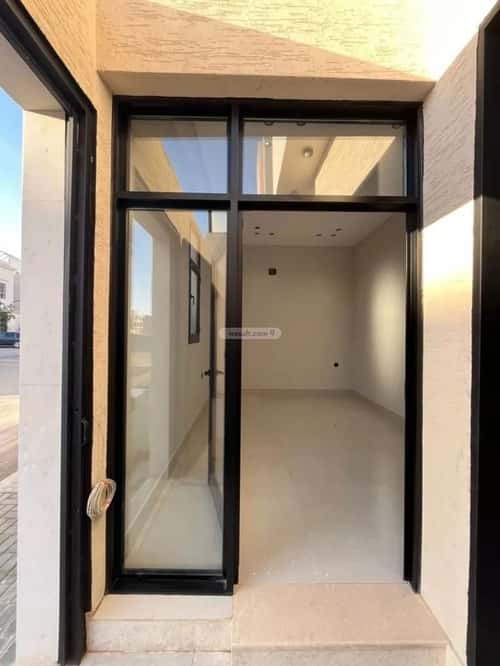 6 bedroom villa in Al Mahdiyyah 10