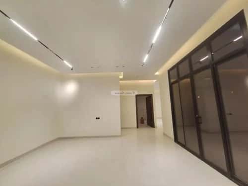 5 bedroom villa in Al Mahdiyyah 4