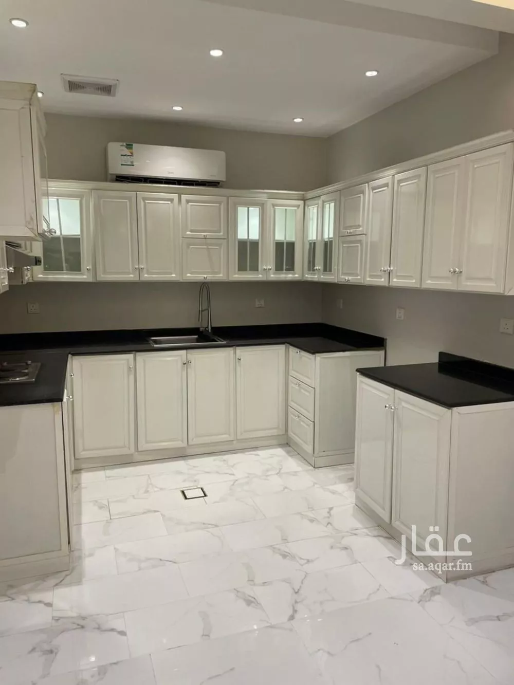 شقة 3 غرف في الياسمين 1