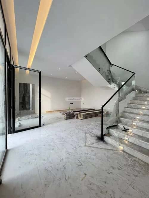 5 bedroom villa in Al Mahdiyyah 2