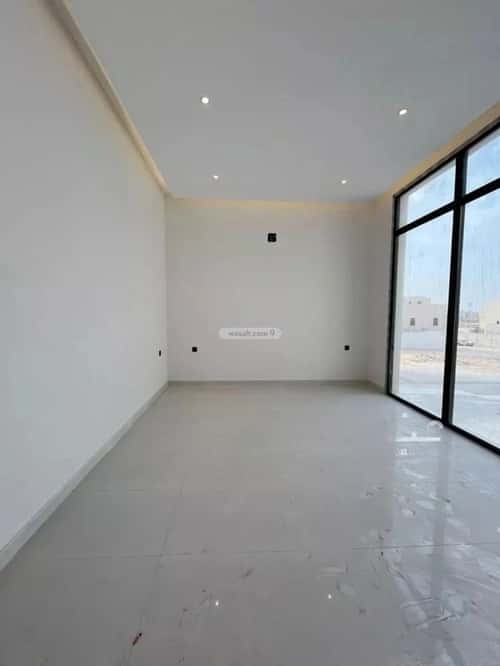 5 bedroom villa in Al Mahdiyyah 8