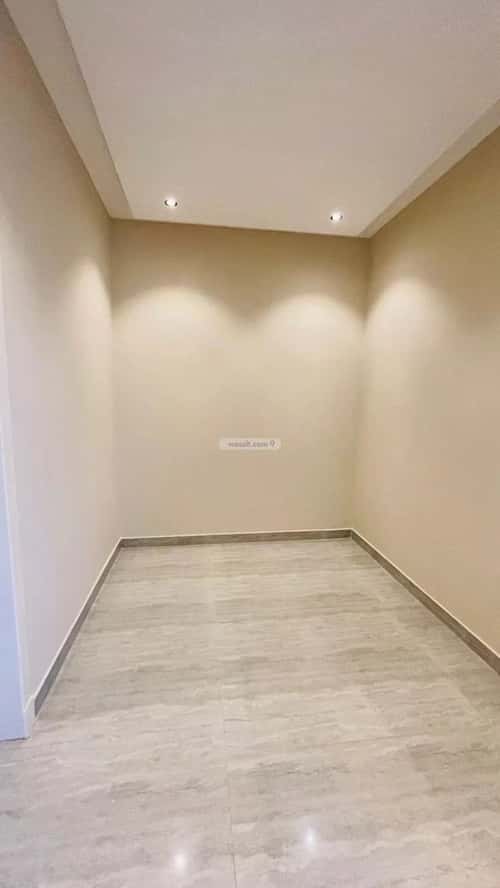 5 bedroom villa in Al Uraija Al Gharbi 2