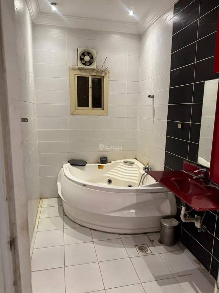 7 bedroom villa in Al Kawthar, Jeddah 3