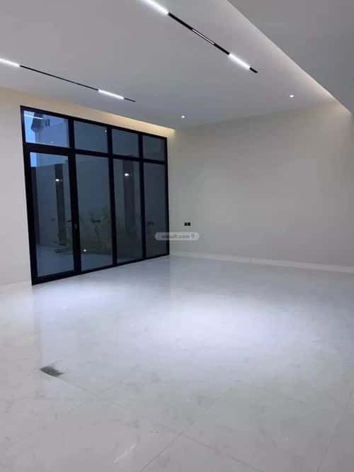 6 bedroom villa in Al Mahdiyyah 2