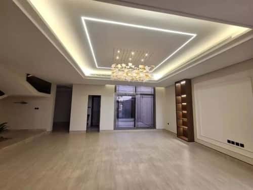 5 bedroom villa in Al Mahdiyyah 3