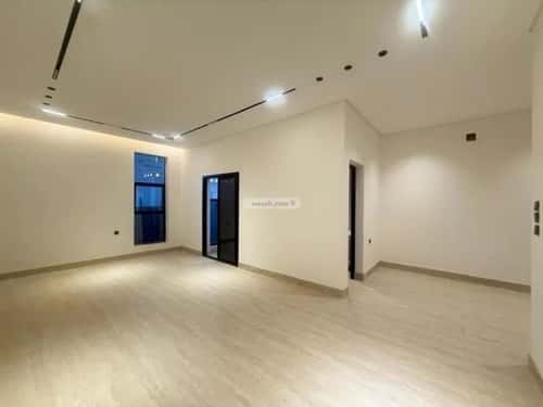 5 bedroom villa in Al Mahdiyyah 4