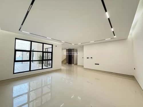 5 bedroom villa in Al Mahdiyyah 9