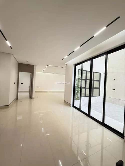5 bedroom villa in Al Mahdiyyah 10