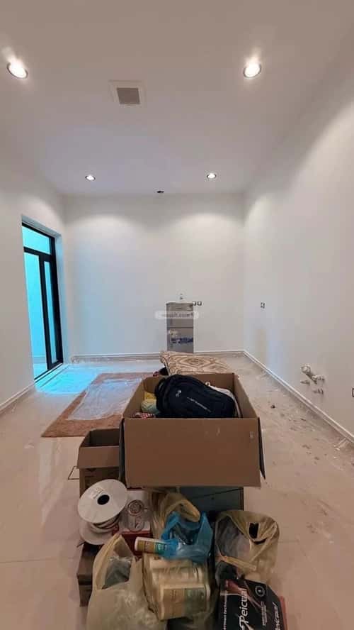 فيلا 6 غرف في العريجاء الغربي 4