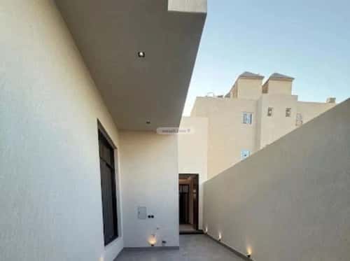 4 bedroom villa in Al Mahdiyyah 12