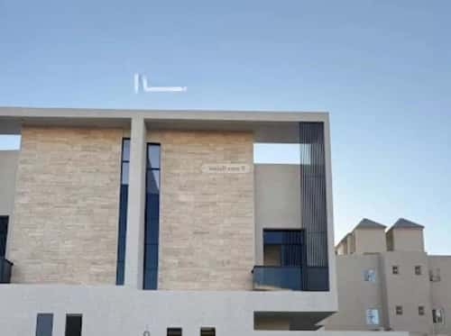 4 bedroom villa in Al Mahdiyyah 3