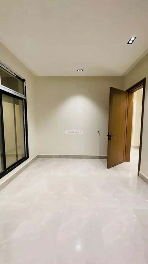 6 bedroom villa in Dhahrat Laban 1