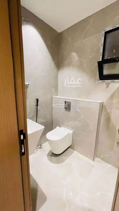 6 bedroom villa in Dhahrat Laban 3