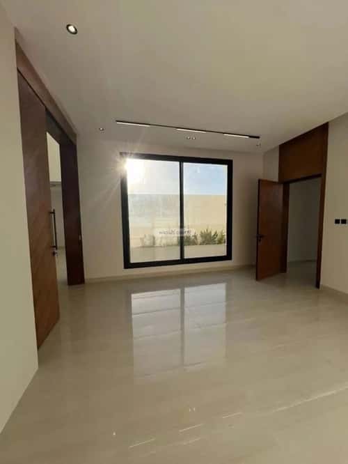 5 bedroom villa in Al Mahdiyyah 5