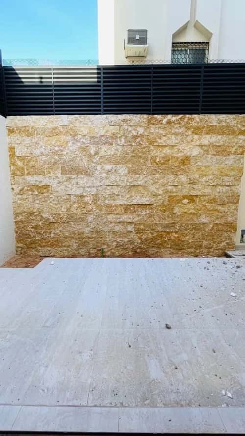 4 bedroom villa in As Suwaidi Al Gharabi 2