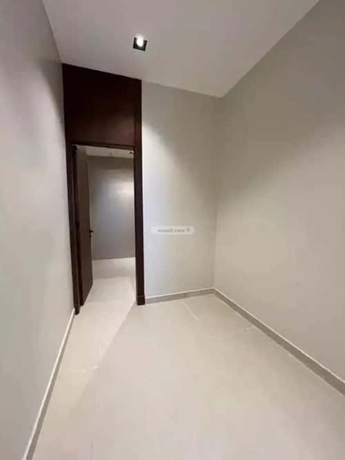 4 bedroom villa in Al Mahdiyyah 12