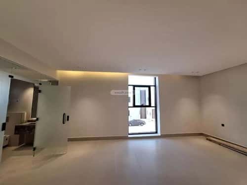 5 bedroom villa in Al Mahdiyyah 3