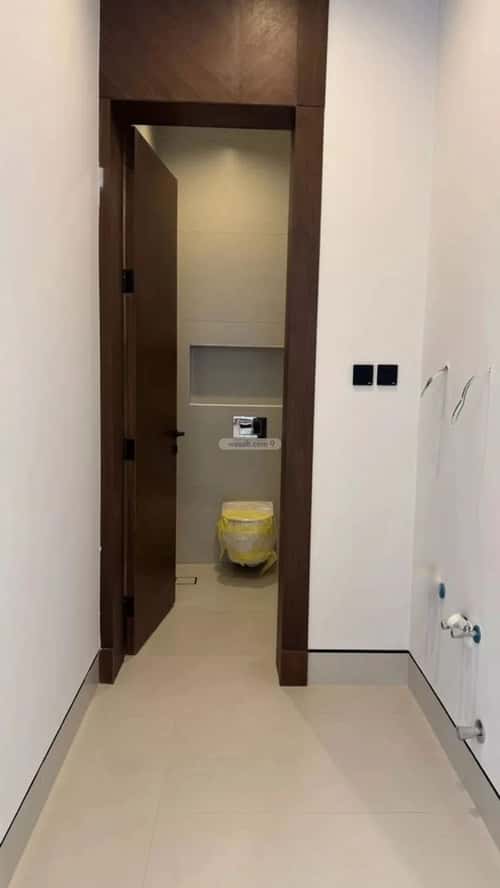 6 bedroom villa in Al Mahdiyyah 3