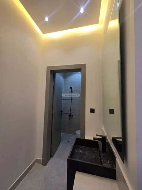 فيلا 4 غرف في بدر 5