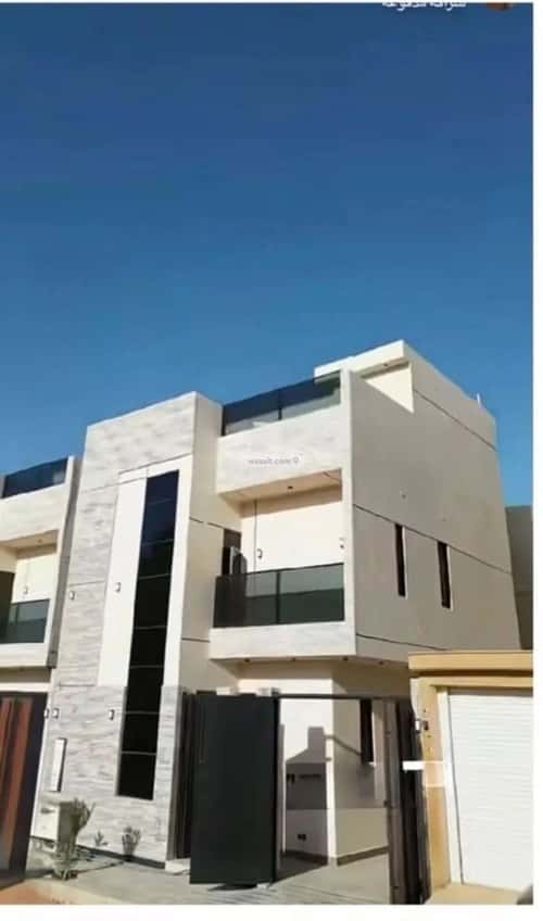5 bedroom villa in Al Mahdiyyah 2